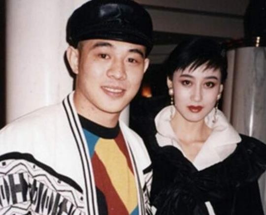 利智和李连杰的故事:利智和李连杰现状怎样