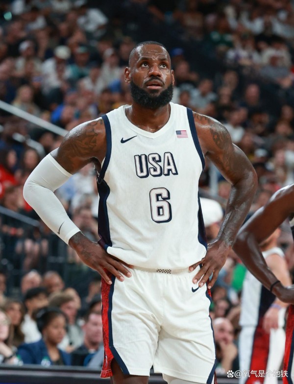 哈利伯顿:美国男篮都很强,但我最想跟詹姆斯当队友!