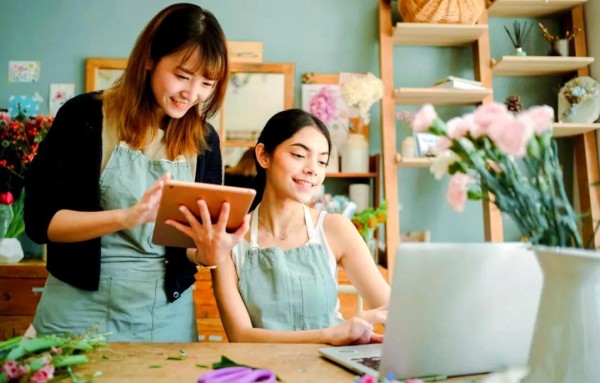 职场小白的成功密钥:与领导关系的艺术