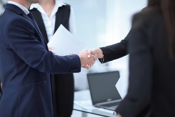 领导与员工关系风水:如何营造良好的工作氛围图1