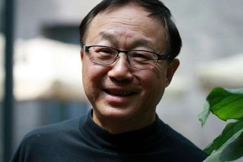 许冠文认为求变过程,难免会受批评