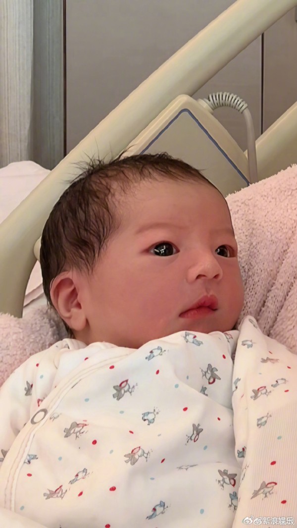 郭富城現身首爾 與孔劉同場鬥帥