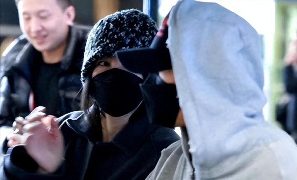 现在才懂,谢霆锋对张柏芝是深情而非好感