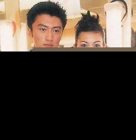 谢霆锋初恋女友曝光,网友:同样是姐弟恋,但看着和王菲差好多啊