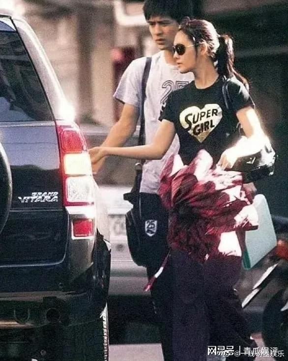 大S在青春年华里,似乎全部投放在了与周渝民的美好时光