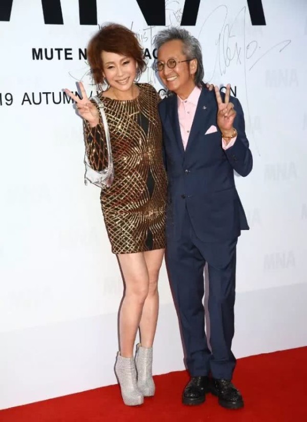 杜德伟人脉广!首次举办时装展,陈小春梁家辉曾志伟到场力挺