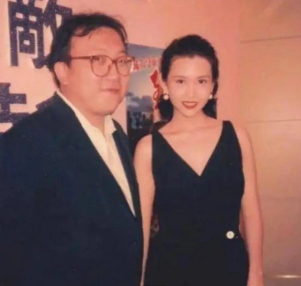 王晶罕有回忆与旧爱邱淑贞分手,之后只见过一次:她先提出结束的