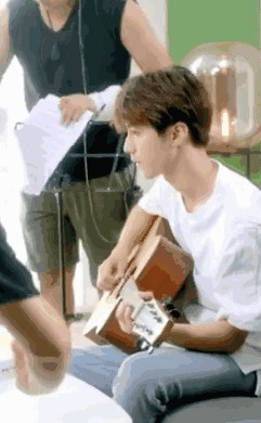 邓伦、王俊凯、鹿晗这些明星都来了,看天猫如何引爆粉丝经济?