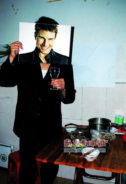 恨不能长张明星脸