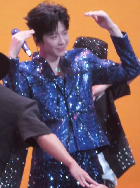 接收这个甜度百分百的刘宇宁