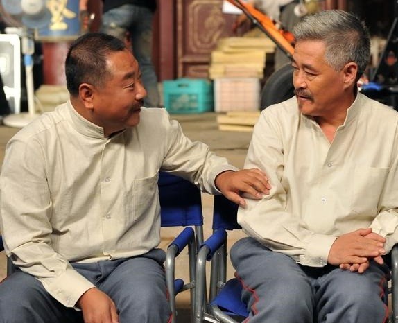 相声演员逆袭成了金马影帝,原来彪哥还是郭德纲的师兄弟