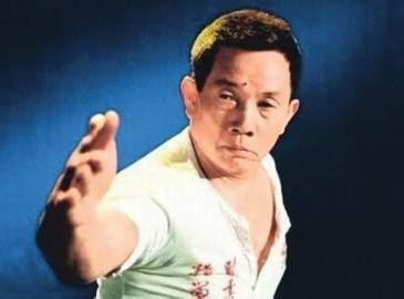 刘家良和刘家辉是什么关系?