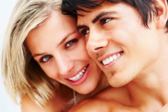 你想和老公做一辈子的恋人么？几个小技巧给你吧！ 第2张