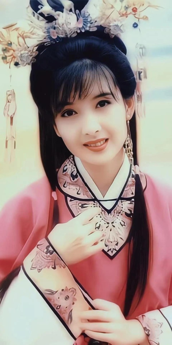 1993年,刚出道的古天乐,被当红女星误以为是打杂的,让替她跑腿