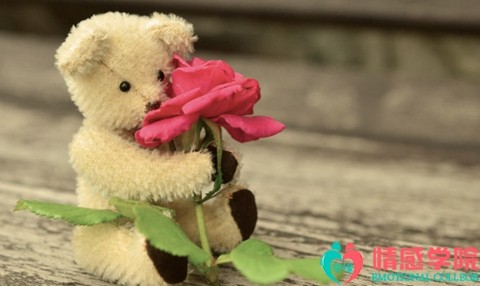 挽回男友的正确做法