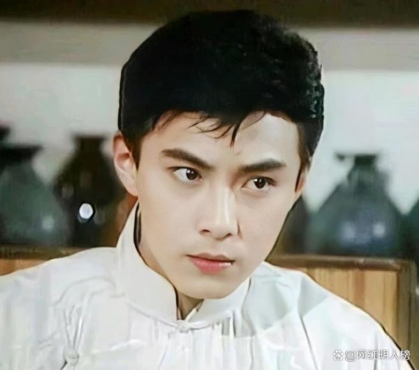 过气艺人的残酷真相,在58岁的张卫健身上展现得淋漓尽致