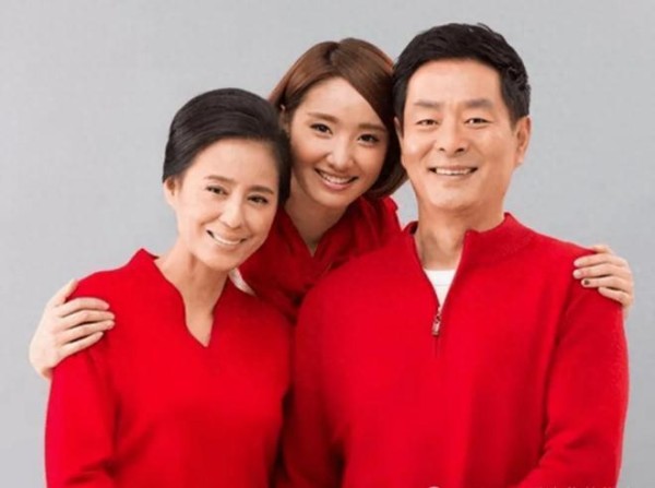 倒贴50万将女儿嫁给农村穷小伙,12年过去了,如今女儿过得幸福吗?