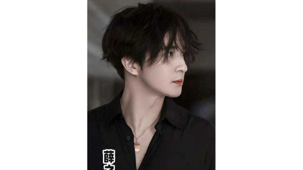 薛之谦火锅广州关店,粉丝排队纪念,全国只剩上海一家