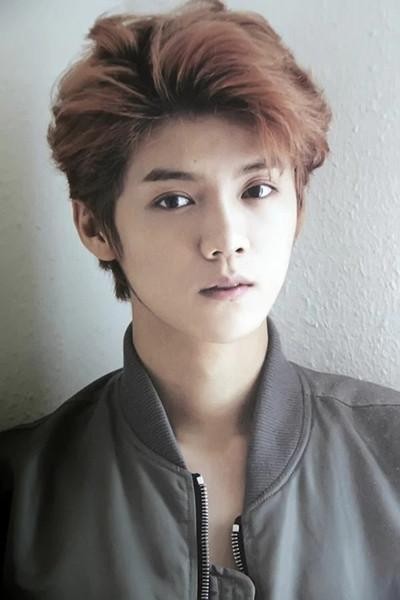 他们如何成为明星?赵丽颖鹿晗逛街时被星探发现,她的原因最神奇