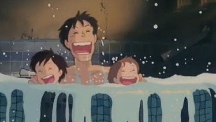 张柏芝刷牙弟弟旁边洗澡惹网友争议,姐弟俩关系到底有多好?