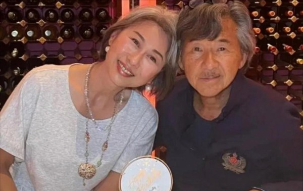 叶倩文对林信德的好,可能不仅因为自己是林子祥的妻子,更与她进入娱乐圈背后有吴正元的支持有关,这背后的关系真相令人深思