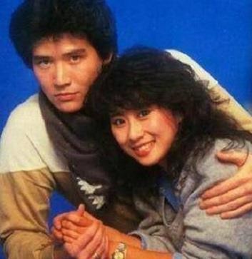 嫁给年长14岁的林子祥,叶倩文生活幸福,初恋费翔59岁仍单身