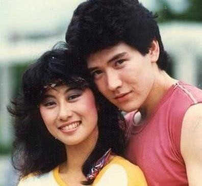 嫁给年长14岁的林子祥,叶倩文生活幸福,初恋费翔59岁仍单身