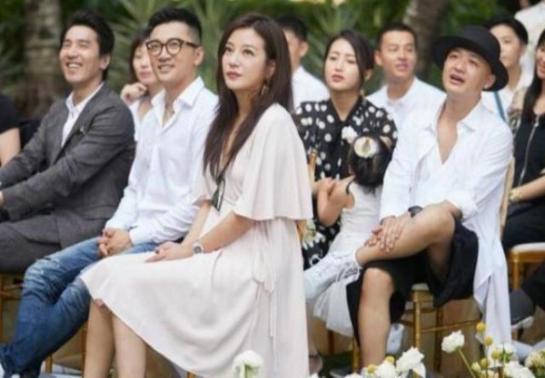 隐瞒了20年,赵薇终于说出和苏有朋的关系,网友:真是想不到啊