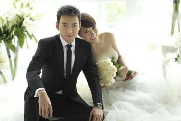 曝焦恩俊婚变已经分居两年真假?焦恩俊情史经历个人资料揭秘?