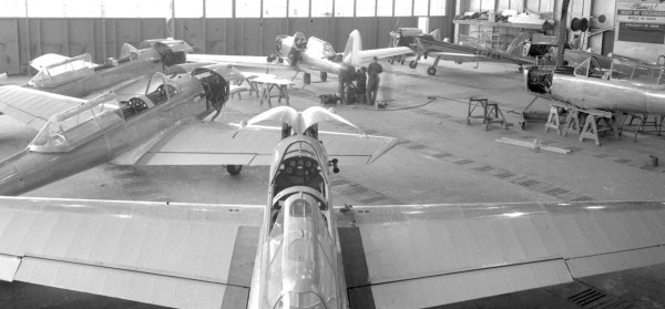 1928年 - 德·哈维兰公司:从花栗鼠(Chipmunk)到环球7500