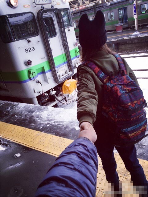 40岁何润东宣布结婚 已与女友交往8年