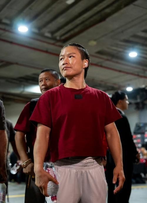 张伟丽背后:强者的孤独与爱情困局