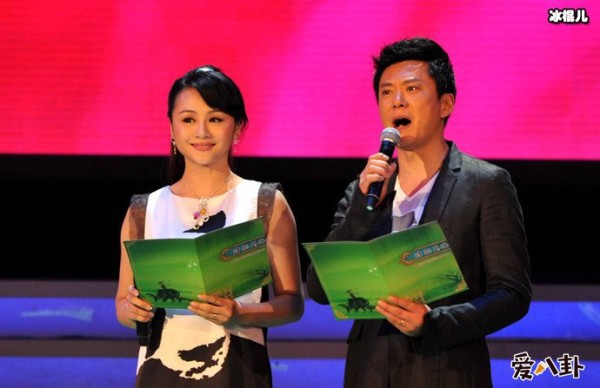 曾经的央视当家主持人-曹颖