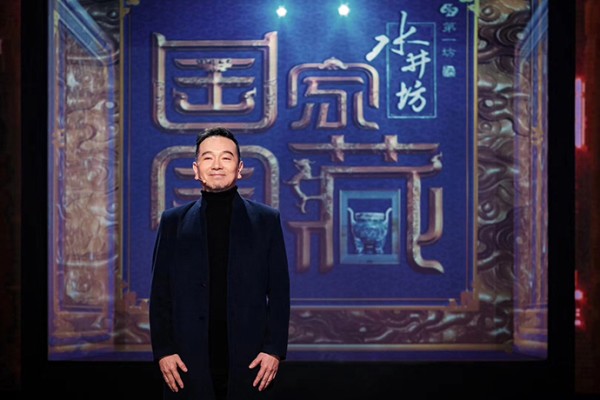 老戏骨张晨光都演过什么剧 现任娇妻和前妻对比照