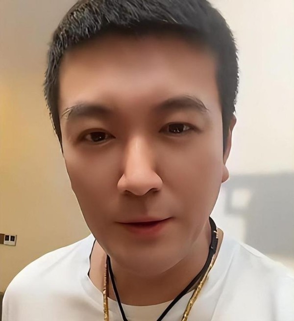 杨子新宅给黄圣依预留房间!与现任同住,竟和前妻是熟人!