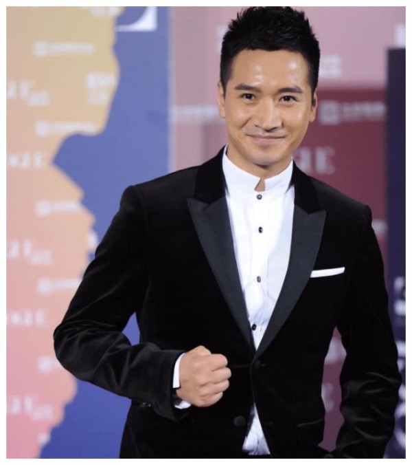 被富婆“包养”的四大男星,一位成内地天王,功成名就!