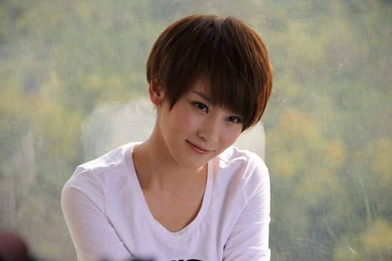 吴京两位前任曝光,一个比一个美,不过却都输给了谢楠