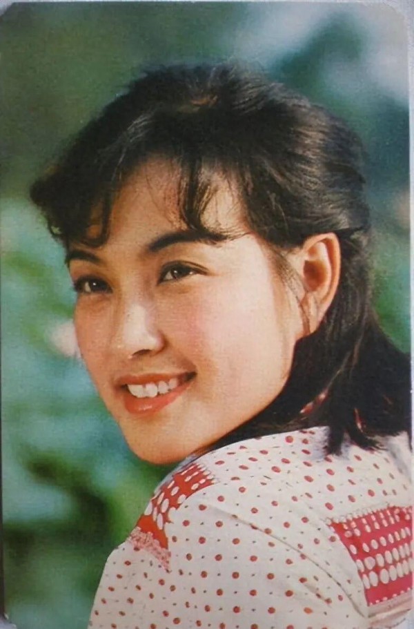 刘晓庆:亲情中的抉择与传奇的人生旅程