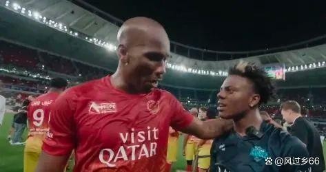 看呆!C罗死忠问德罗巴:你是博格巴的爸爸吗?魔兽的回复亮了!