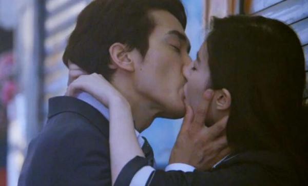 刘亦菲宋承宪现身