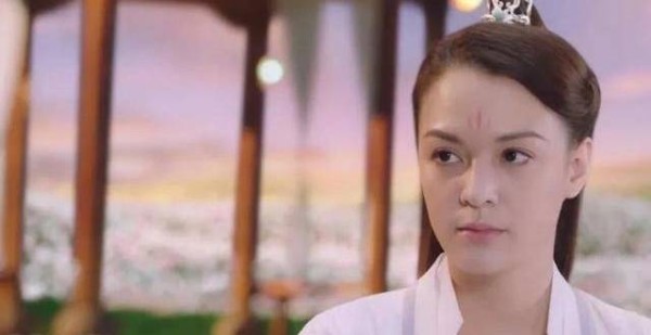 《从前有座灵剑山》张榕容被网友吐槽颜值不够，是造型拖了后腿吗