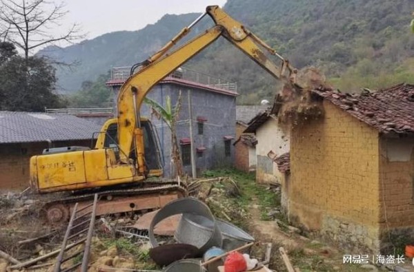 舅舅送侄女160万房产作为陪嫁，拆迁后值500万，舅舅：还给我98万