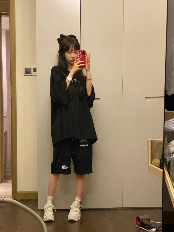 孟子坤回应女友家暴指责，反曝女方出轨自家兄弟，女友公开反击！