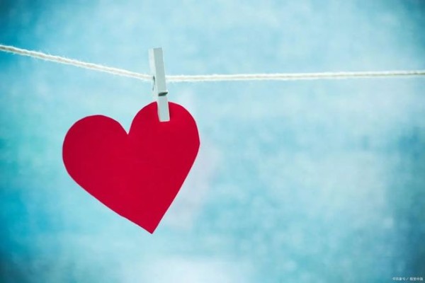 恋人间如何建立信任关系：爱情之旅的必备导航！