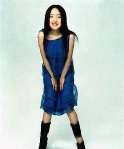 杨钰莹出道前曾多次被潜规则 被多少人睡过的青春史