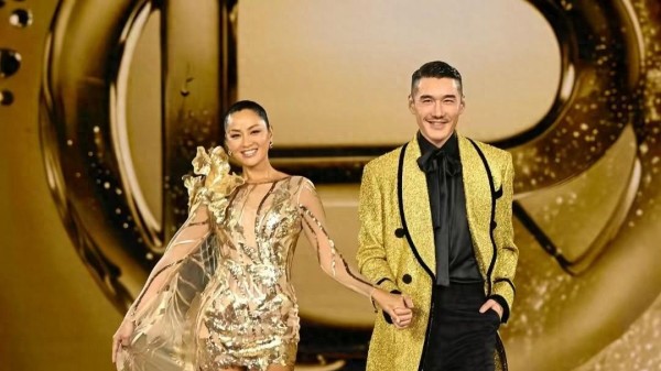 瞿颖没想到，30年被自己拒绝3次的胡兵，如今却给她这么大的回报