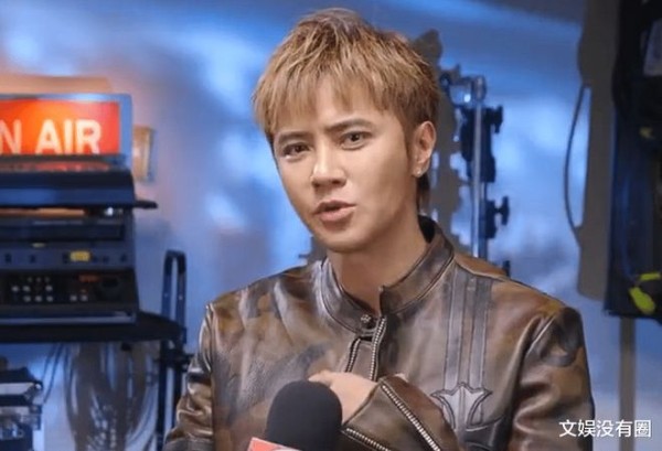 罗志祥疑似内涵极限男人帮,自称位列“被黑最惨艺人排行榜”前三