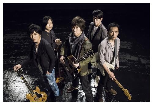 盘点娱乐圈最受欢迎的5个组合,凤凰传奇上榜,第一成为经典!