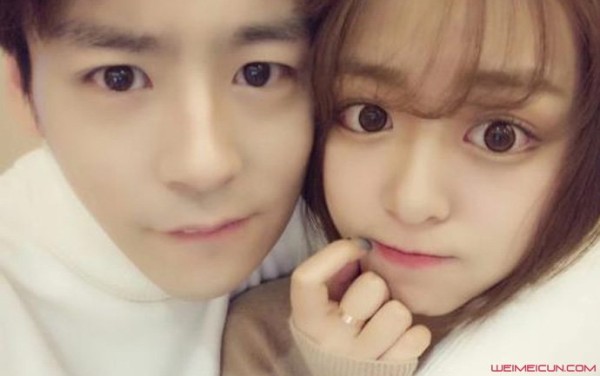 魏哲鸣老婆是谁 英年早婚与王小岚婚礼现场曝光