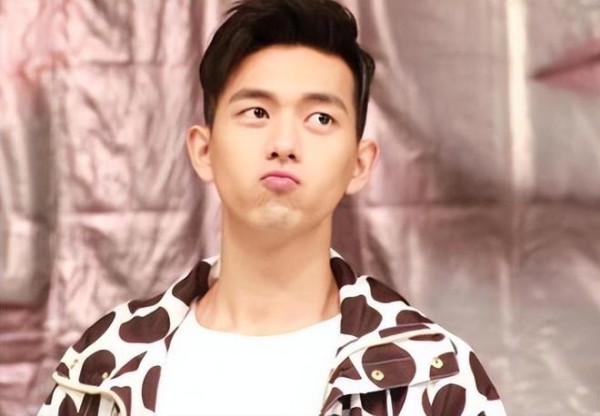 李现和杨紫是什么关系  李现现在是哪个公司的艺人呢